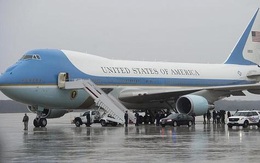 Hàng loạt lỗi trong phát ngôn của Trump đòi hủy đơn hàng chuyên cơ Air Force One