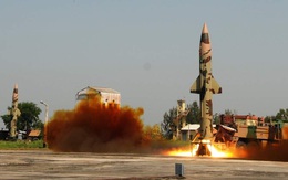 Quá vui mừng: Ấn Độ chính thức cam kết chuyển giao công nghệ tên lửa cho Việt Nam