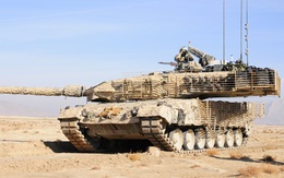 Sức mạnh xe tăng "Báo sa mạc" hàng đầu thế giới của Đức