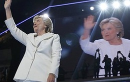 Bà Hillary ủng hộ NATO chống "mối đe dọa Nga"
