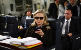 Bê bối email của Hillary Clinton: Sự thật về một vụ việc được FBI "chôn xuống, đào lên"