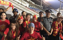 Bị chơi khó trước trận, CĐV Việt Nam vẫn làm điều đáng mừng trên đất Myanmar