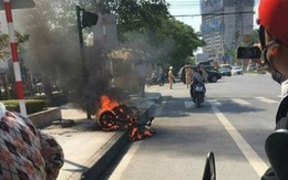 Nam thanh niên chửi bới, lăng mạ CSGT rồi châm lửa đốt xe