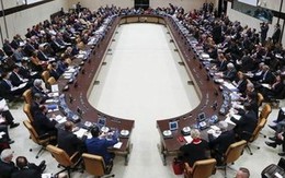 NATO họp kín để thảo luận chiến lược mới đối phó với Nga