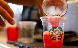 Starbucks bị kiện 5 triệu USD vì thức uống 'quá nhiều đá'