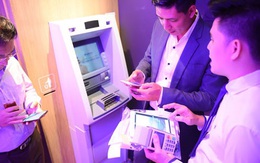 Cả chục ngàn nhân viên ngân hàng đối mặt nguy cơ mất việc