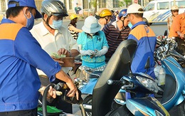 Ngày mai, giá xăng sẽ tăng hay giảm?