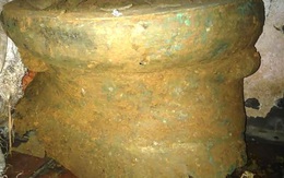 Đào móng nhà, phát hiện trống đồng cổ 2 ngàn năm tuổi
