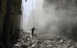 Bị Mỹ xúc phạm, Nga tuyên bố tiếp tục không kích ở Syria