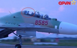 [VIDEO] Phi công Khải và cái vẫy tay từ buồng lái Su-30