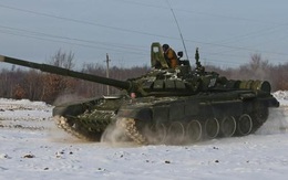 Có T-90 siêu mạnh, Nga vẫn cần tới T-72