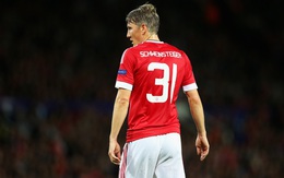 Mourinho bắt đầu thanh trừng: Schweinsteiger được bật đèn xanh