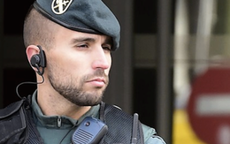 Người của ngân hàng Trung Quốc rửa tiền bẩn toàn cầu như thế nào?