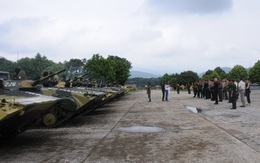 Đoàn Tùy viên Quốc phòng các nước tại Việt Nam thăm quan, tìm hiểu thực tế tại Sư đoàn 308