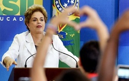 "Nữ tướng" Rousseff vội vàng dọn đồ khỏi phủ tổng thống