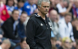 Thầy trò Mourinho tung hứng nhau sau màn ra mắt suôn sẻ