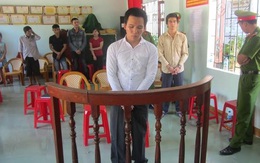 Thi Đại học không đỗ, ở nhà bán ma túy