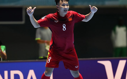 Sao trẻ futsal Việt Nam "hoành tráng" không thua Messi, Ronaldo
