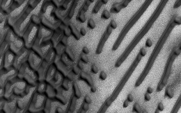 NASA phát hiện thông điệp "bí ẩn" trên Sao Hỏa