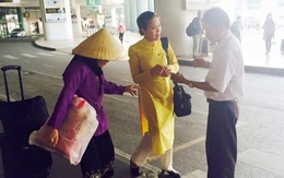 Những hành động từng gây bão mạng của nhân viên Vietnam Airlines