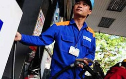 Giá dầu giảm mạnh, nhưng Petrolimex lại lãi gấp 3 lần so với năm ngoái