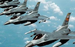 Israel giáng đòn bất ngờ xuống Syria