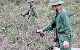 Mỹ huấn luyện kỹ thuật viên rà phá bom mìn cho Việt Nam