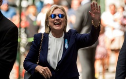 Bà Clinton tuyên bố trở lại "đường đua" trong vài ngày tới