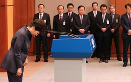 Từ chức hay luận tội: Bãi nhiệm Tổng thống Hàn Quốc Park Geun Hye kiểu nào cũng khó
