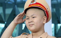Cậu bé ung thư mơ ước làm CSGT ở Đà Nẵng đã qua đời