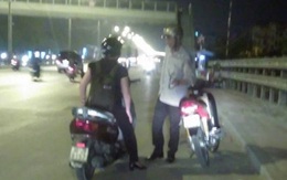 Xúc động hình ảnh cô gái mua xăng giúp cụ ông giữa đường