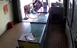 Video: Chủ cửa hàng nhanh trí tóm gọn tên trộm táo tợn