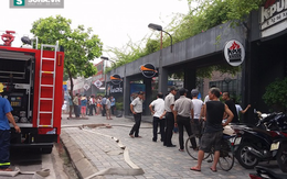 Cháy nhà hàng nổi tiếng ở Hà Nội, cảnh sát đập kính xông vào