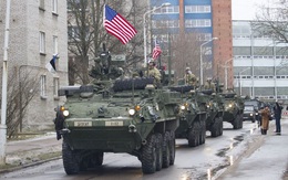 Lo Nga tấn công 3 nước Baltic, Mỹ chuẩn bị triển khai xe tăng