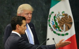 Dân Mexico nóng mặt vì tổng thống "lép vế" ông Trump