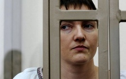 Ukraine yêu cầu Nga "lập tức" thả nữ phi công Savchenko