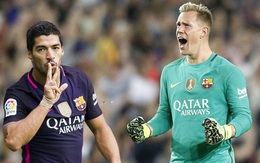 KHÓ TIN: Thủ thành Stegen chuyền bóng ngang Messi, gấp đôi Suarez