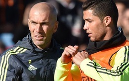 CLIP: Ronaldo láu cá gặp đúng "bà già" Zidane