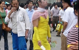 Nếu không muốn trở thành trò cười cho thiên hạ, chớ dại diện thời trang kiểu này trên phố