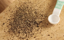 Cho tiêu đen vào máy giặt, chị em được phen trố mắt ngạc nhiên