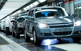 Ôtô, xăng dầu nhập khẩu đồng loạt giảm trong 5 tháng đầu năm