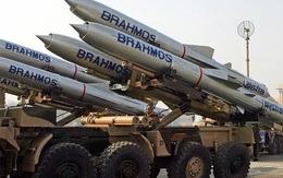 Ấn Độ đưa 100 tên lửa siêu thanh BrahMos tới sát biên giới, Trung Quốc tức giận