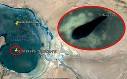 Google bôi đen căn cứ bí ẩn trên dãy núi Himalaya để giấu UFO?