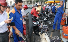 Ngày mai, giá xăng vẫn tiếp tục tăng?