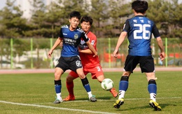 Rơi vào cảnh khốn cùng, Incheon United tuyên bố lạ về Xuân Trường