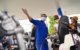 15h chiều nay, giá xăng tăng lần thứ 5 liên tiếp