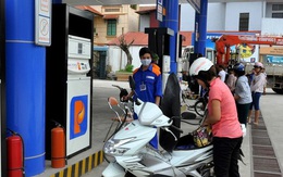 Giá xăng tiếp tục tăng lần thứ 4 liên tiếp