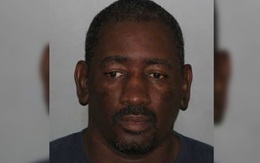 Thực khách bị bóp cổ vì dám phàn nàn khoai tây hơi nguội