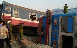 Hiện trường vụ tàu hỏa đâm ô tô tải, lật khỏi đường ray khiến 3 người thiệt mạng ở Huế
