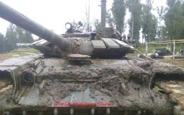 Tai nạn hy hữu: Xe tăng T-72B3 uống no nước khi tập vượt sông